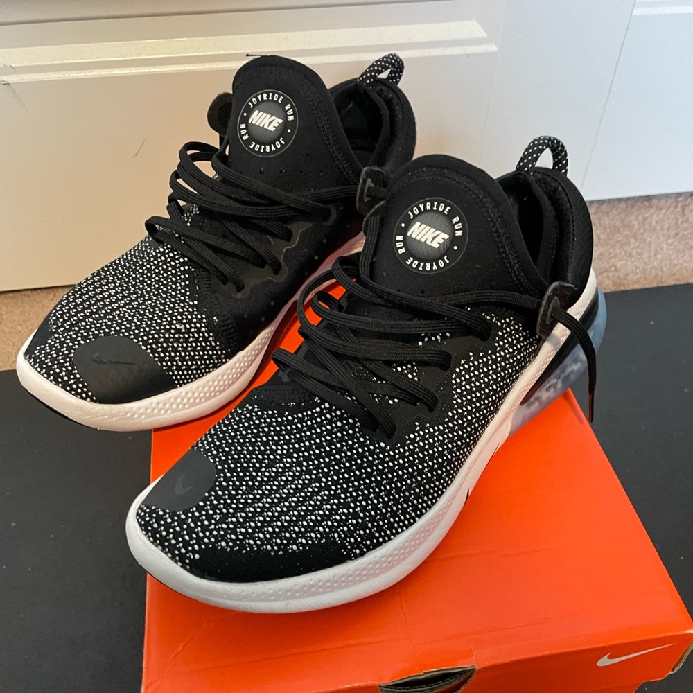 Men’s Nike Joyride SZ 10.5